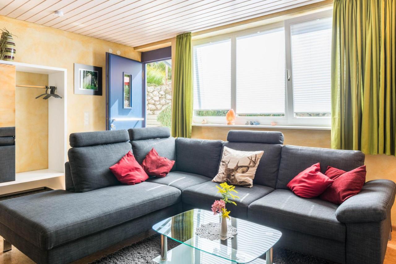 Ferienwohnung Gruenspecht ユーバーリンゲン エクステリア 写真