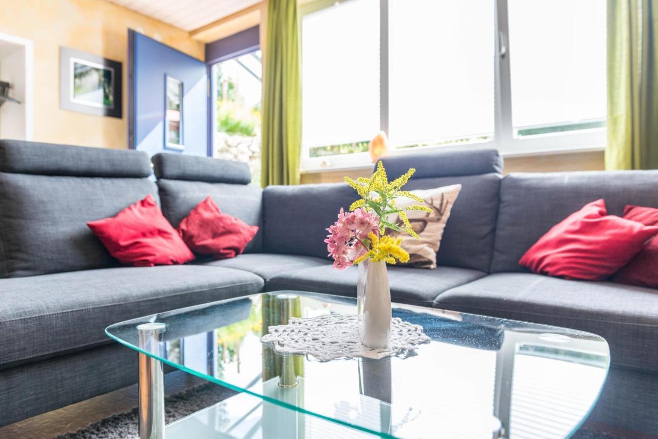 Ferienwohnung Gruenspecht ユーバーリンゲン エクステリア 写真