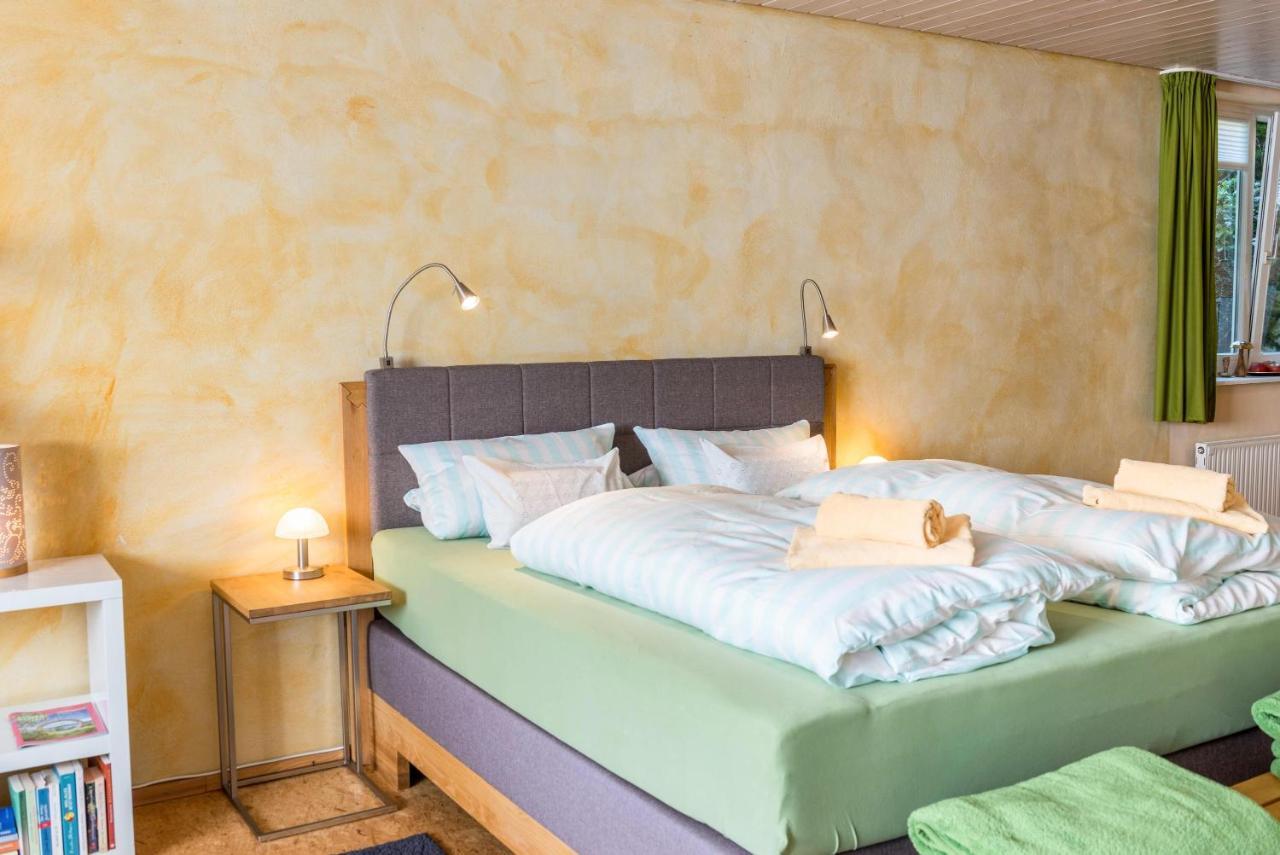Ferienwohnung Gruenspecht ユーバーリンゲン エクステリア 写真